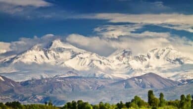 دليل السفر إلى أردبيل: كل ما تحتاج معرفته دليل السفر إلى أردبيل (محافظة أردبيل، إيران)