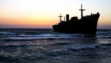 دليل السفر إلى كيش: كل ما تحتاج معرفته دليل السفر إلى كيش