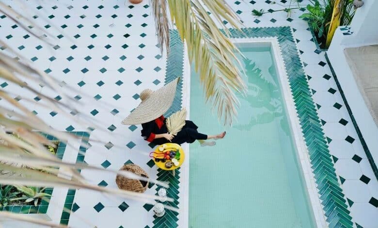 أفضل أماكن الإقامة الصديقة للبيئة في قشم