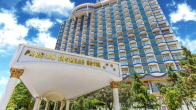 أي فنادق في إيران تقدم حجوزات بالساعة؟ فنادق إيران مع حجوزات كل ساعة (فندق بارسيان انقلاب)