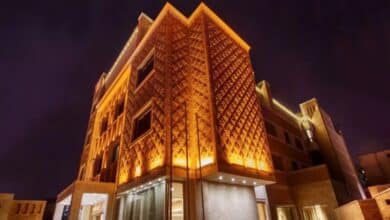 حجز فندق زندیه في شیراز: حيث يلتقي التقليد بالفخامة فندق زندية، شيراز